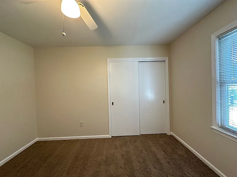 3486 Ormond Cir — Photo 18