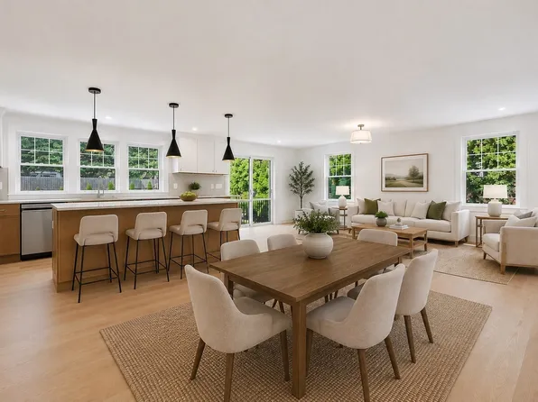 17 Kilburn Rd, Newton, MA 02465