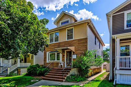 5837 W Peterson Ave #1 Photo 1