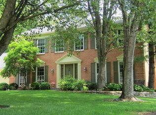 2114 Hunterspoint Ln, Cincinnati, OH 45244