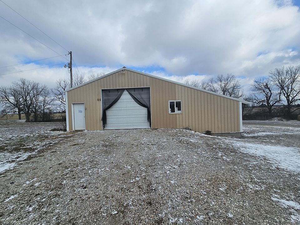 18465 State Highway Z, Aurora, MO 65605 | Zillow