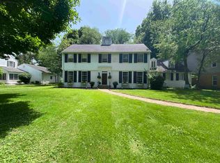 2607 E Broadway St, Logansport, IN