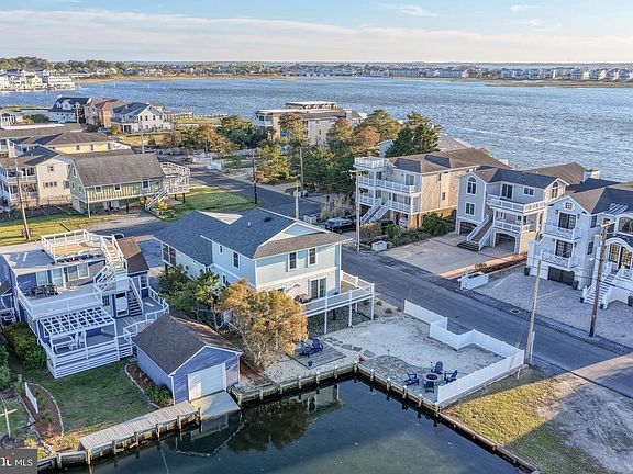 5th image of 45 W Dagsboro St