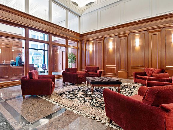 2nd image of 212 W Washington St APT 905