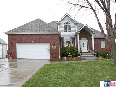 3011 Pointe Cir, Lincoln, NE, 68506