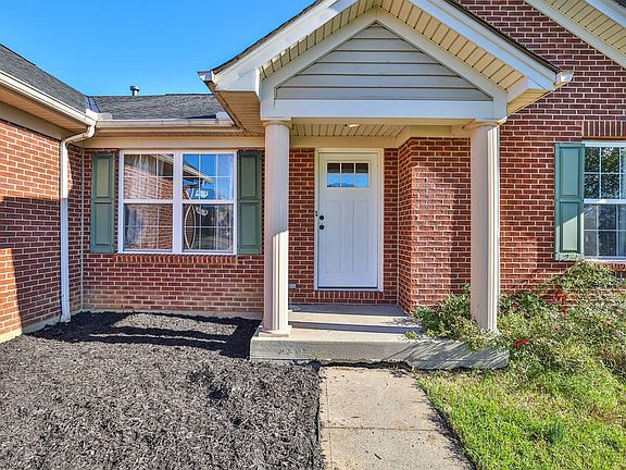3rd image of 740 Pintail Ct