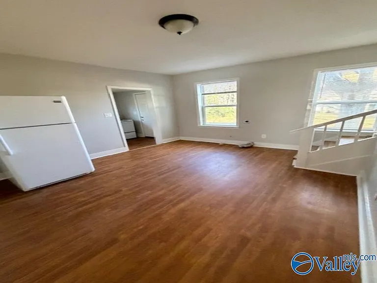3505 Bradley St SW — Photo 4