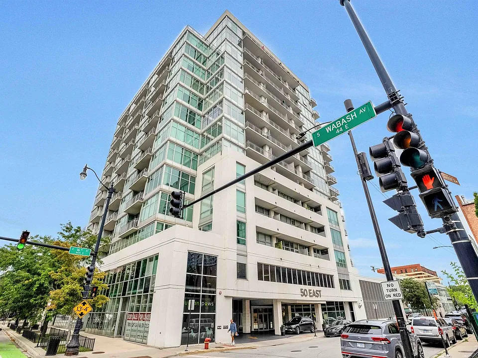 50 E 16th St #1102