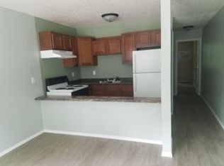 107 Park View Ct APT 1, Pekin, IL 61554