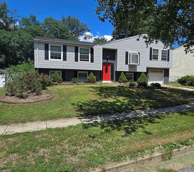 1st image of 10508 Meadowridge Ln