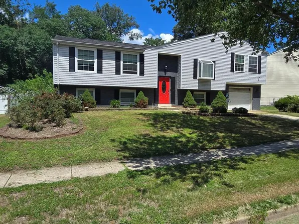 10508 Meadowridge Ln, Bowie, MD 20721