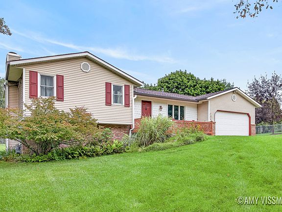 2nd image of 6363 Ada Dr SE