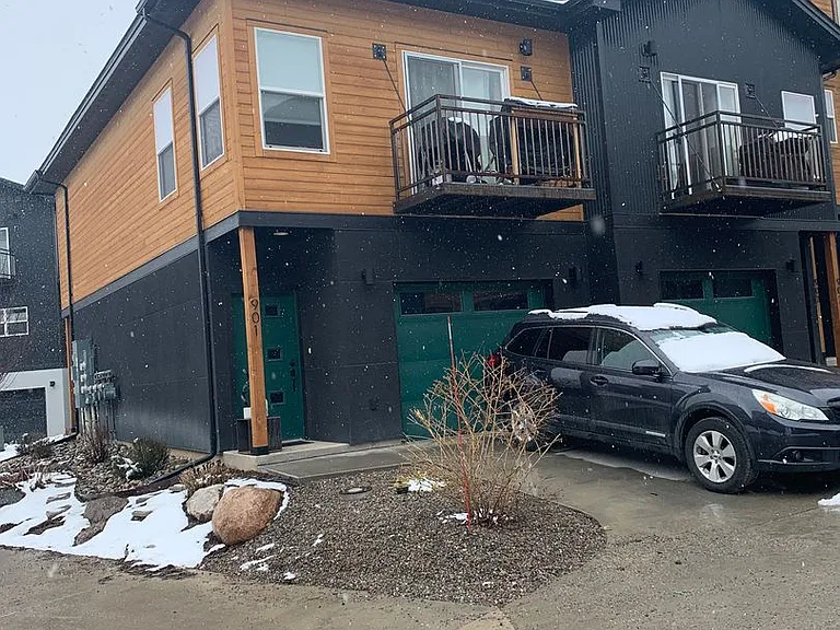 220 Metz Ln #220-901 — Photo 1