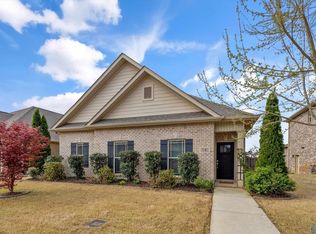 14 Cypress Grove Ln, Huntsville, AL 35824