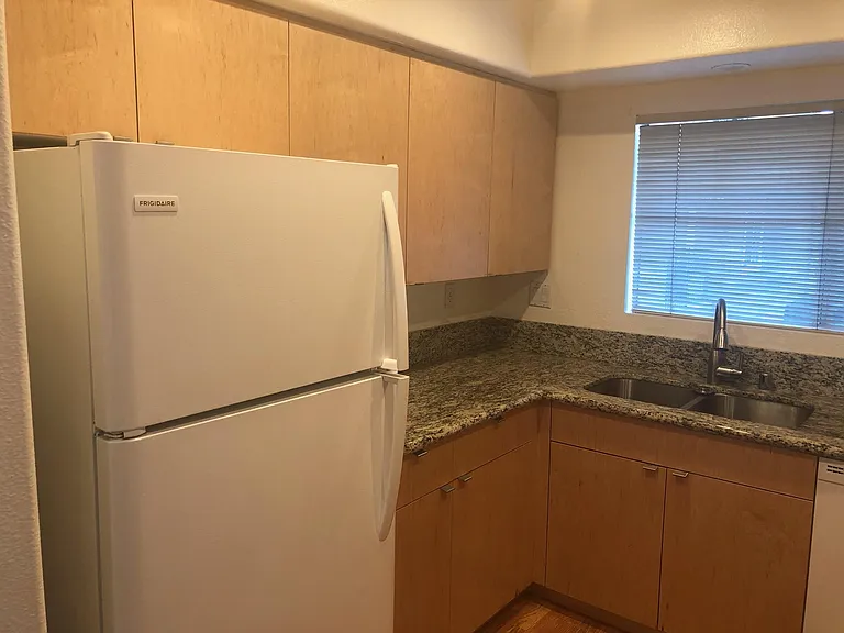 8027 E Snowberry Ln — Photo 5