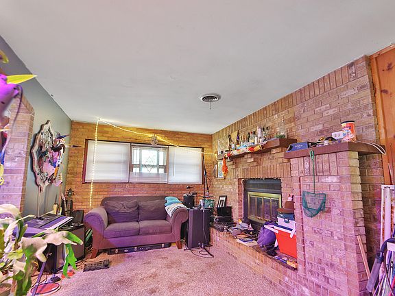 5th image of 4518 49th St