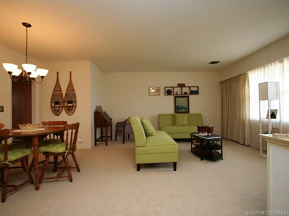 2nd image of 5727 Baylor Pl