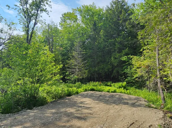 99 Waterville Road, Belfast, ME 04915