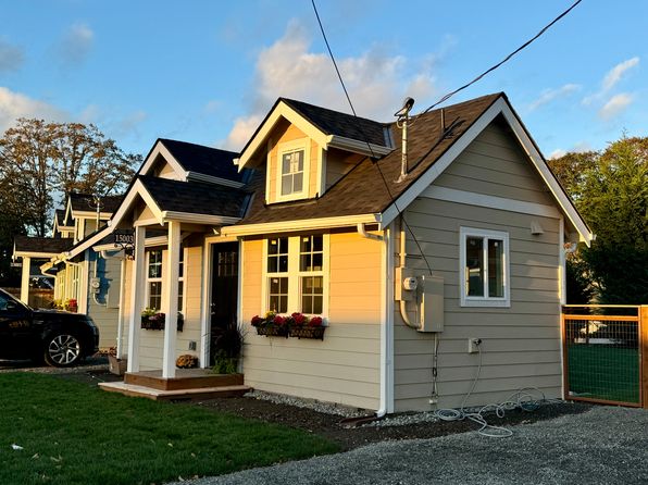 (undisclosed Address)