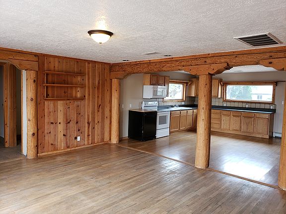 3rd image of 125 Pueblo Luna Dr NW