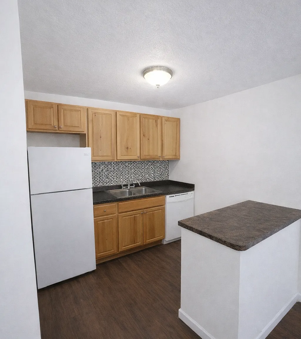 1 bed, $990 — Photo 2
