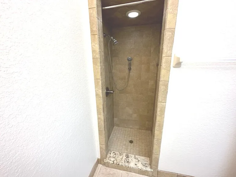 903 Eagle Pond Dr — Photo 21