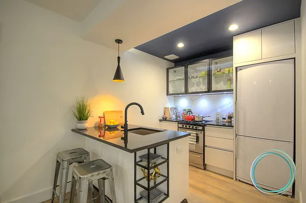 Rented by GTM Property Group  | media 17