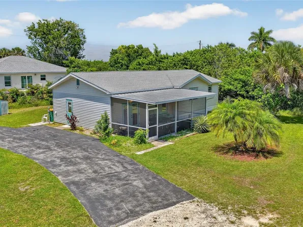 1411 Coral Ridge Dr, Punta Gorda, FL 33950