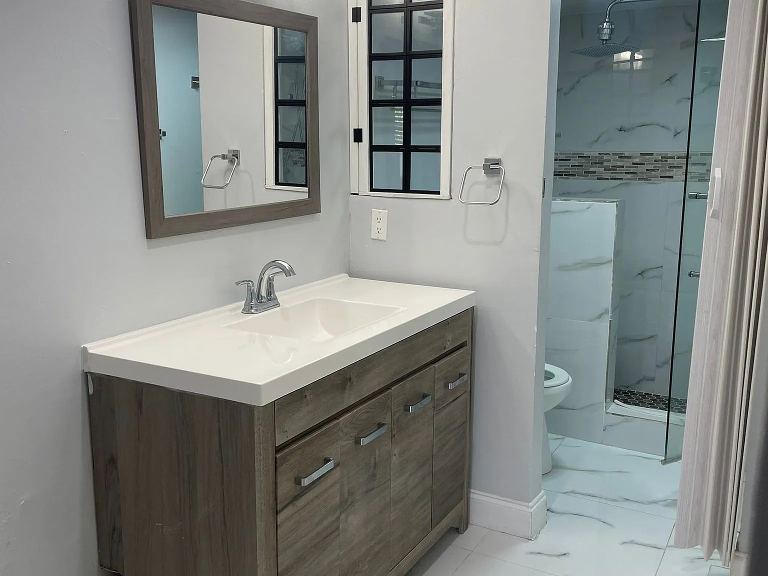 2 bed, 1200 sqft, $2,250 — Photo 4