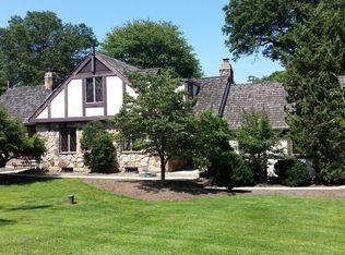 19 Meadow Ln, Pennington, NJ 08534