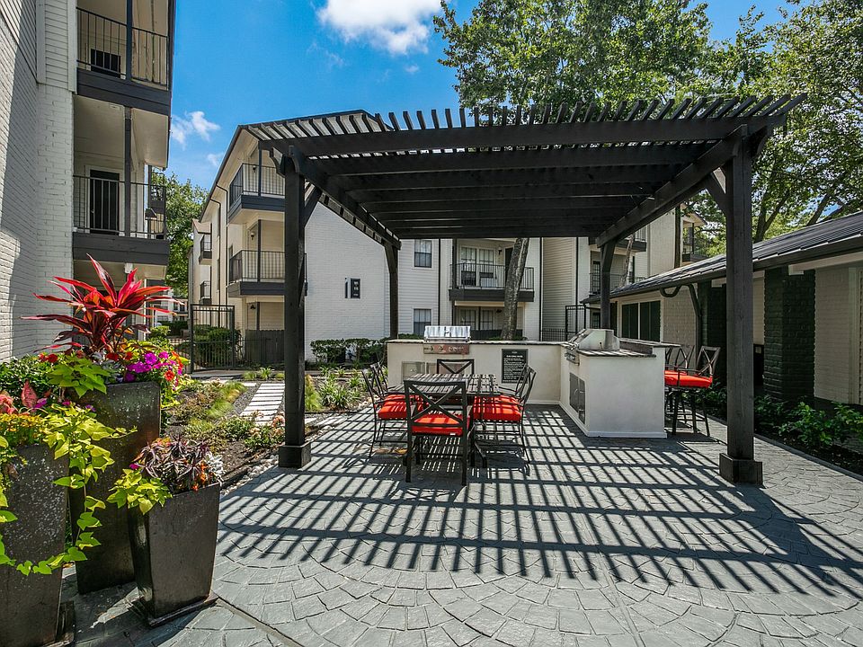 1st image of 6830 Champions Plaza Dr APT 407