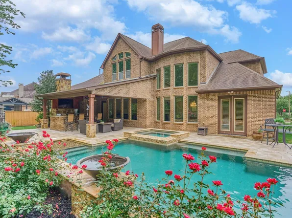 119 Grove Clover Ln, Montgomery, TX 77316