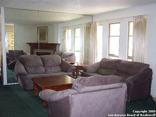 4th image of 4623 E BRIARDALE ST