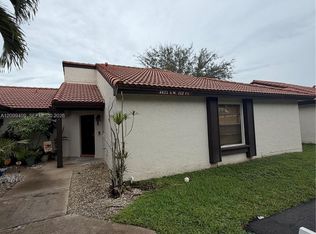 Lakes Meadow Vilg Homes C, Miami, FL 33185