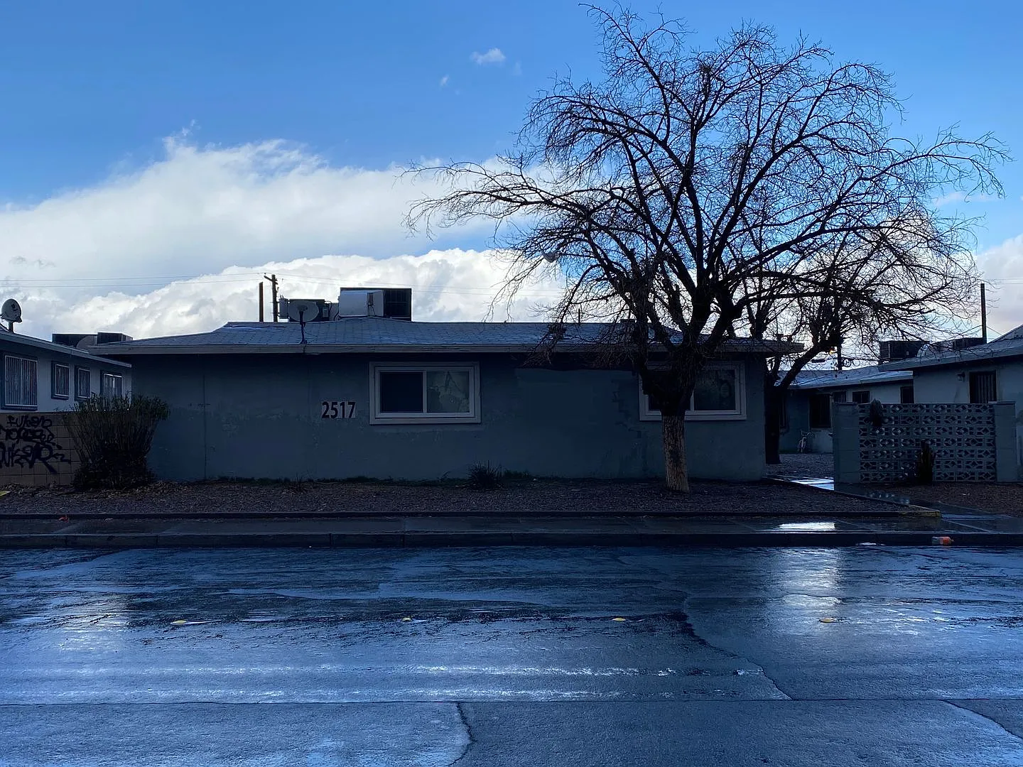 Cedar Ave — Photo 1