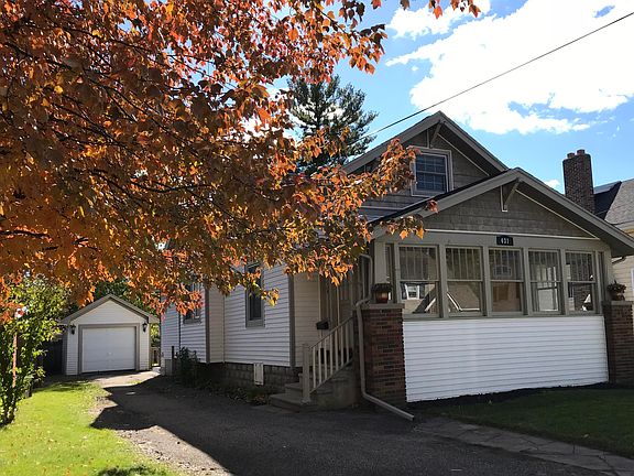 2nd image of 431 Orleans Ave