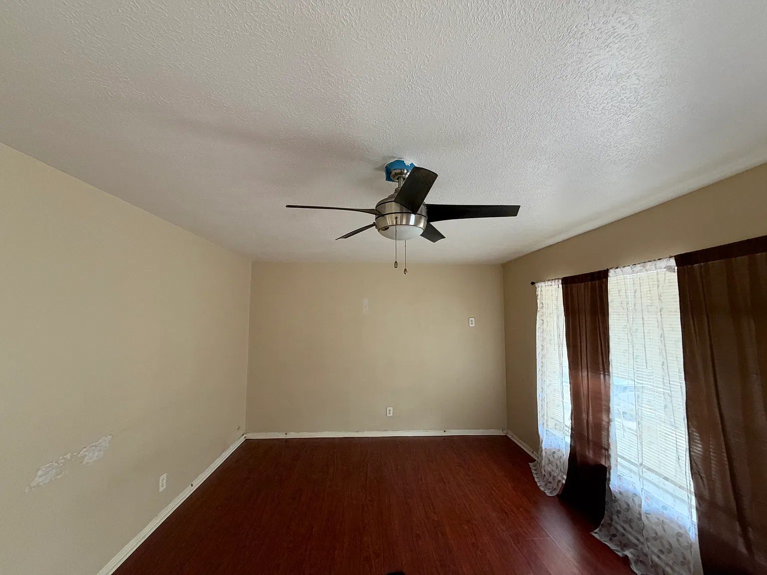 3 bed, 773 sqft, $1,800 — Photo 4
