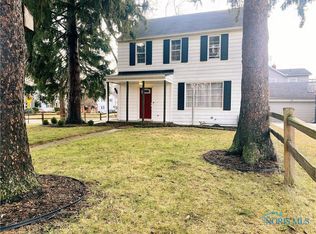 2201 Castlewood Dr, Toledo, OH 43613