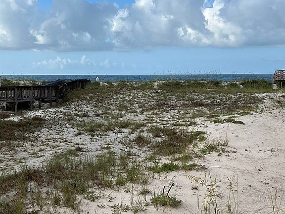 4th image of 1301 W Beach Blvd
