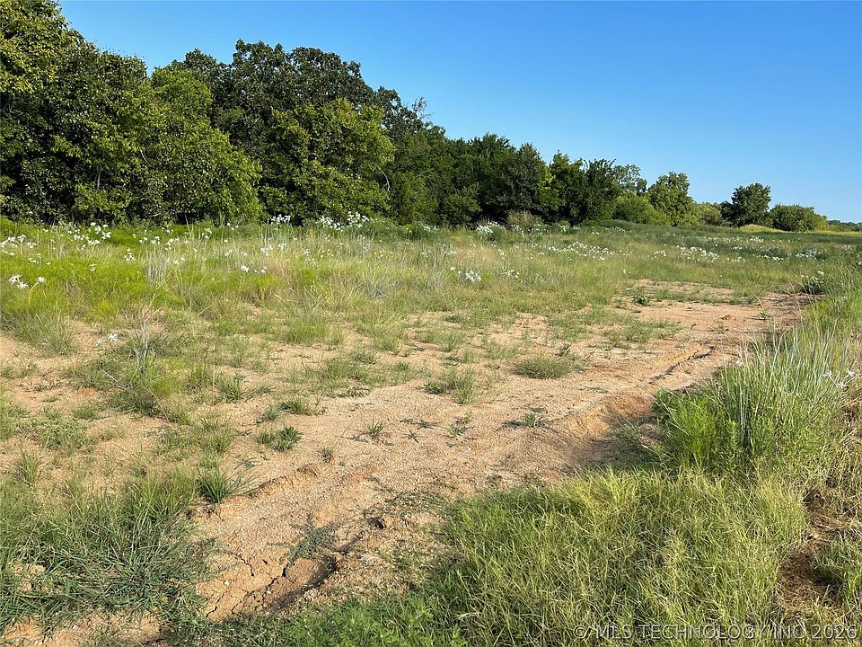 2nd image of 4 Mahard Rd