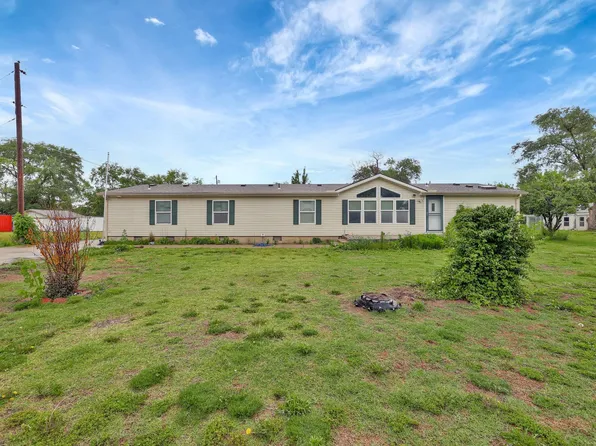 818 W 61st St S, Wichita, KS 67217