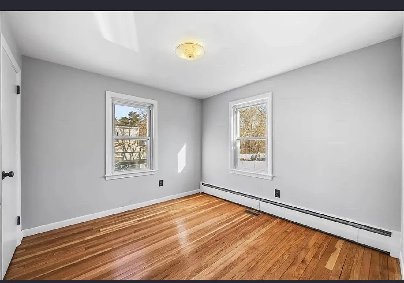 4 bed, 1178 sqft, $3,300 — Photo 4