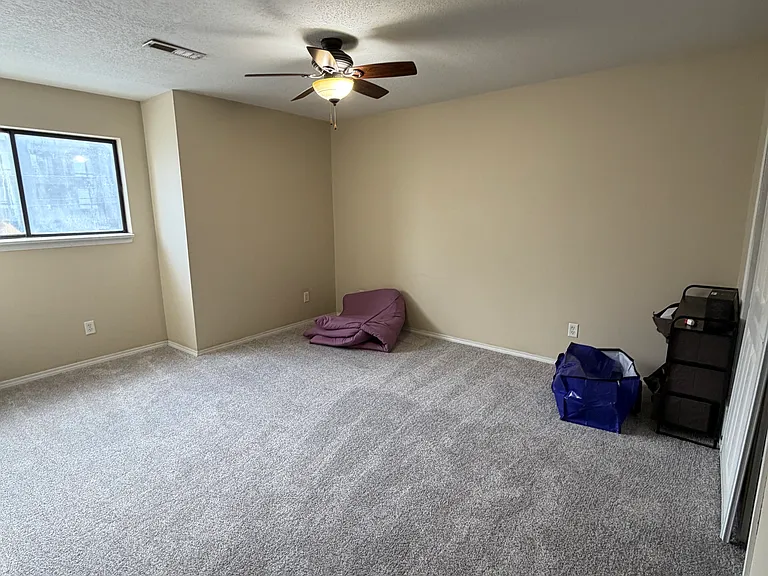 1111 Vattier St #10 — Photo 8