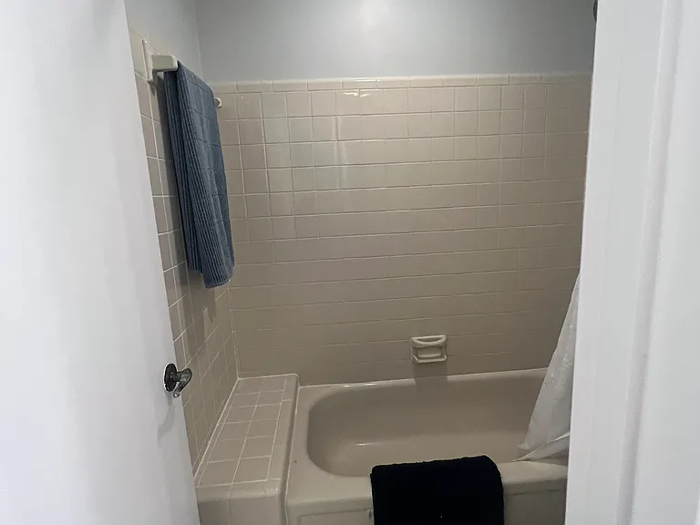 133 Bermuda Ct — Photo 26