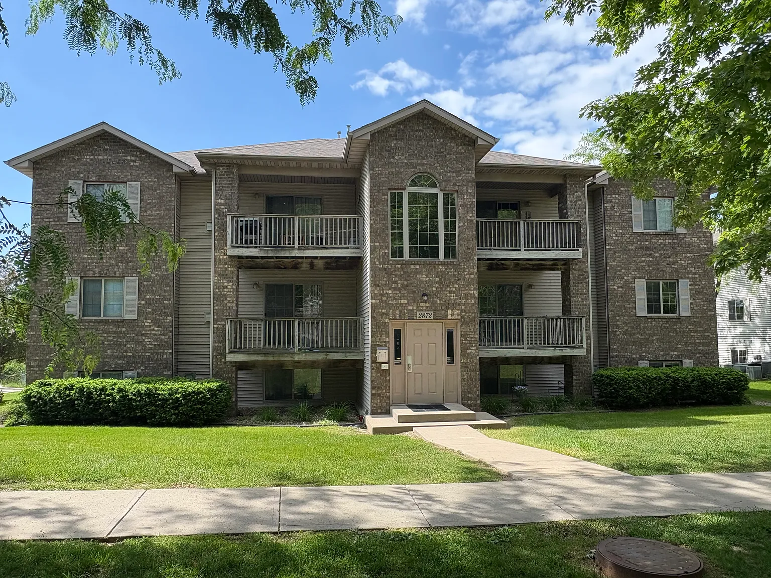 2872 Coral Ct — Photo 1