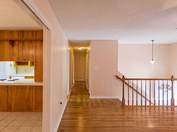 5th image of 501 N 70th Ave