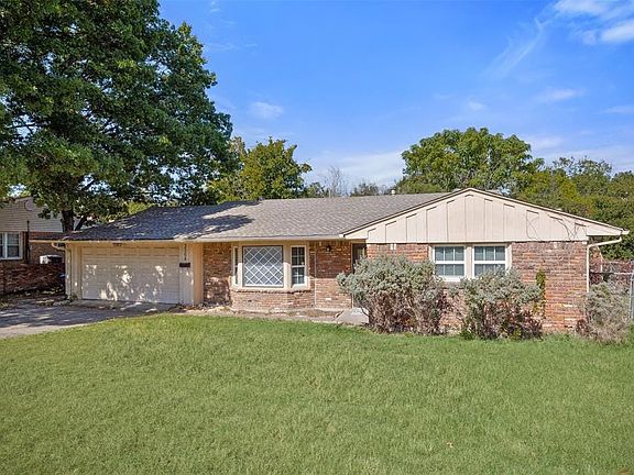 4th image of 3564 Westfield Ave