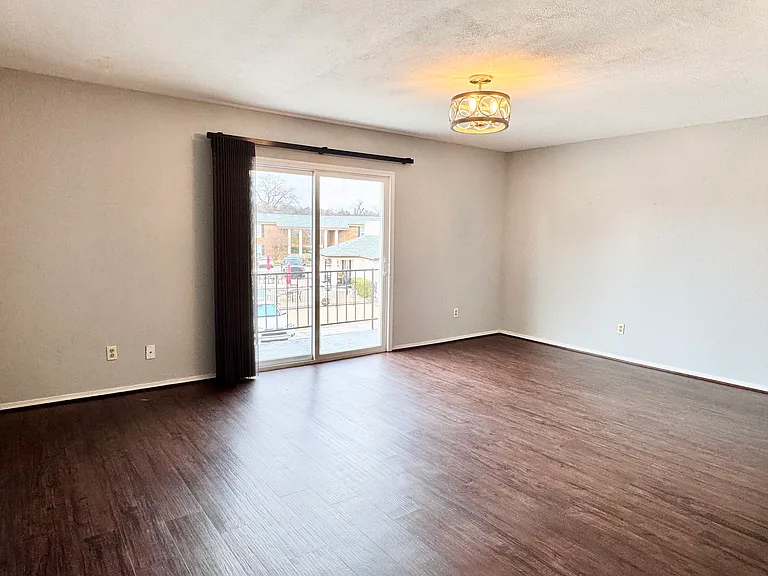 4014 Ridglea Country Club Dr #407 — Photo 2