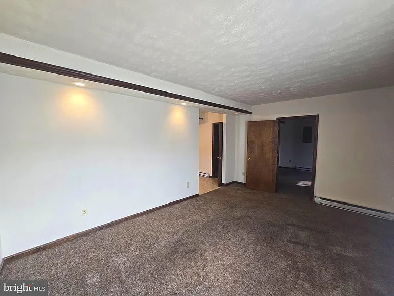 7991 Williamsport Pike #2 — Photo 3