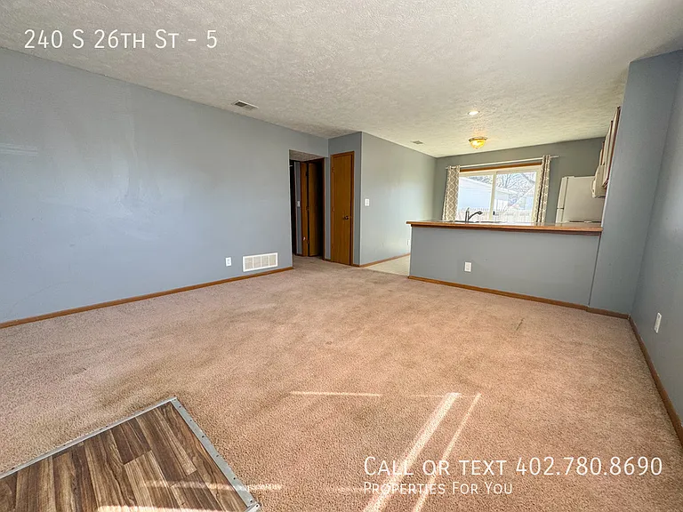 240 S 26th St #5 — Photo 3
